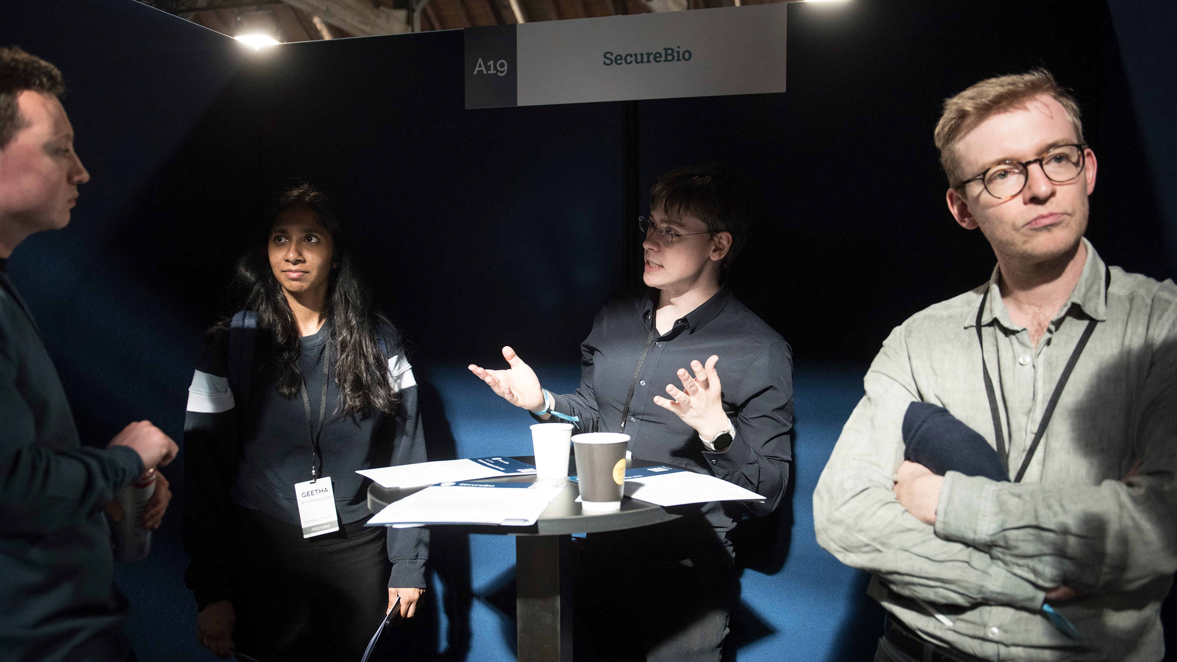 De wereld verbeteren hoeft niet goed te voelen, vindt deze club weldoeners.  Als het maar wérkt - De Correspondent