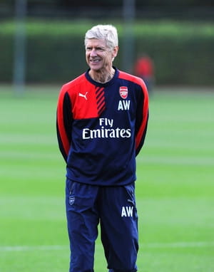 Arsenalmanager Arsène Wenger tijdens een training. Foto: Stuart MacFarlane/Getty Images