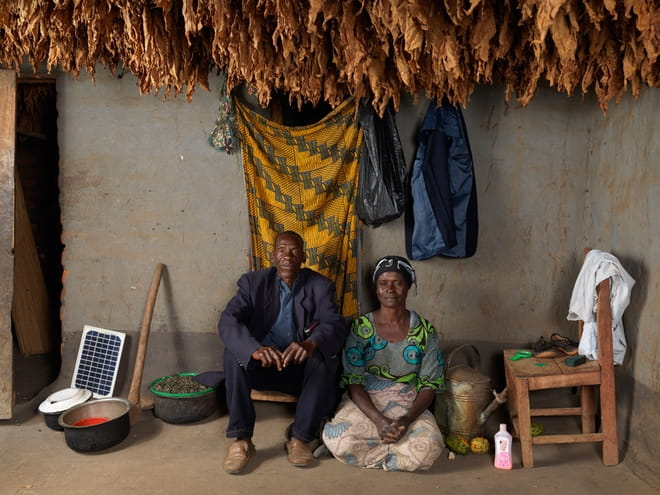 Zo ontsnap je aan armoede in het armste land ter wereld - De Correspondent