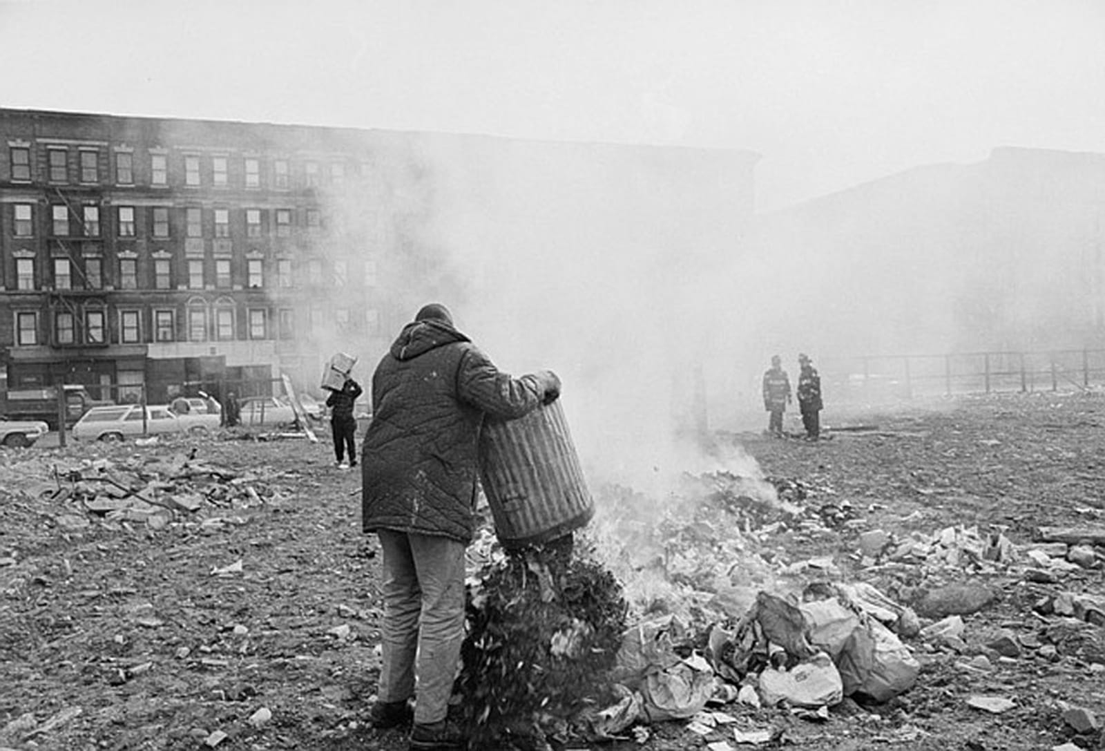 Waarom vuilnismannen meer verdienen dan bankiers - De Correspondent