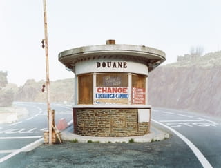 Frankrijk - Spanje, Uit de serie 'Übergang' door Josef Schulz / Pictoright. 